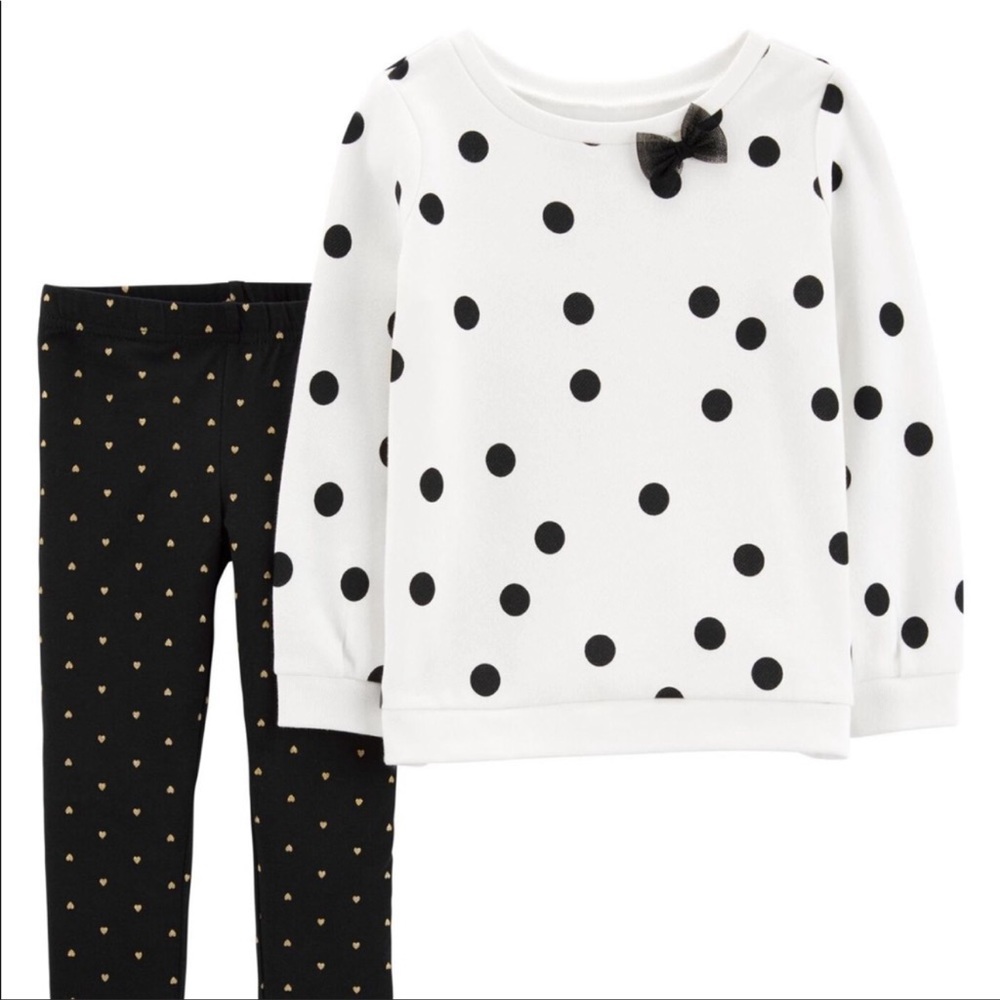 Carter’s Matching Set